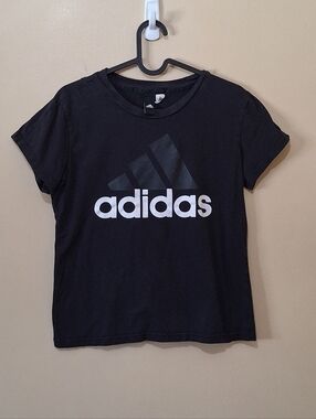 Adidas Cropped Black Tshirt